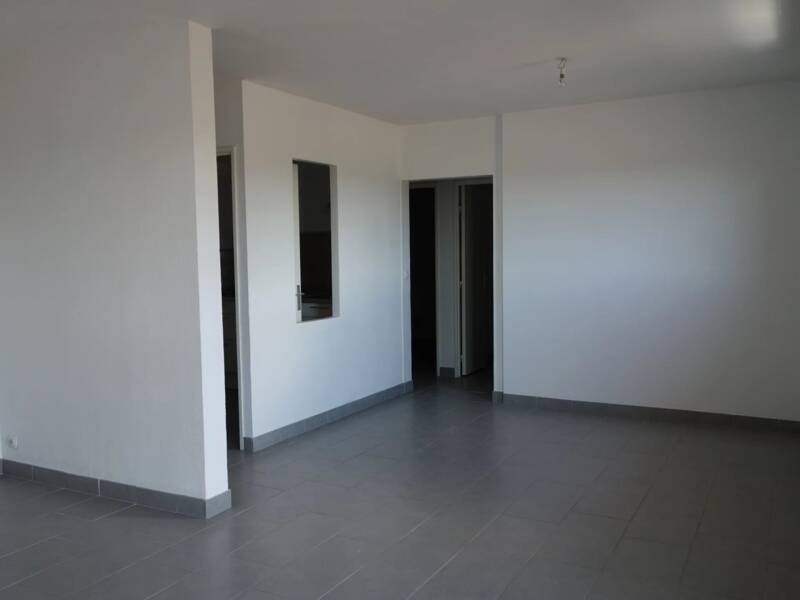 Maison à louer, 44m², UZES