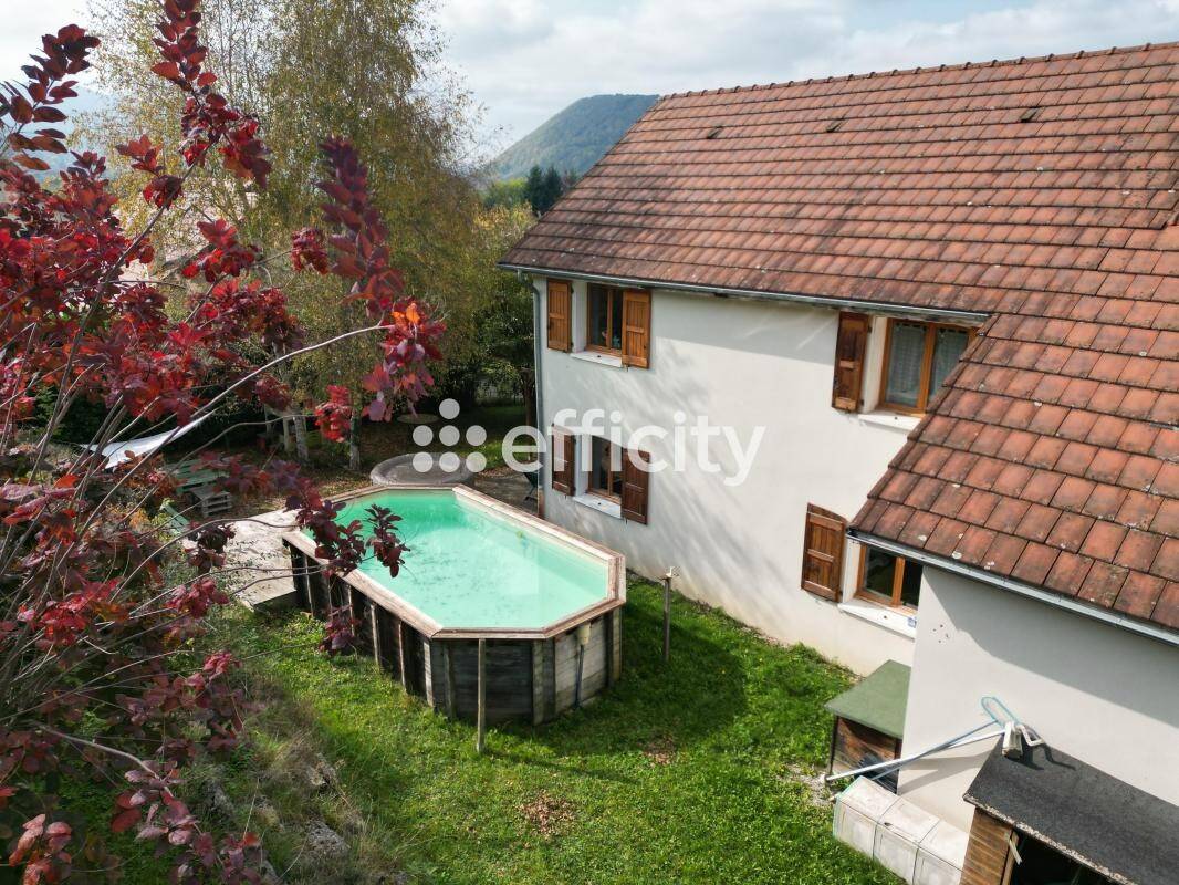 Maison à vendre, 145m², SAINT GEOIRE EN VALDAINE
