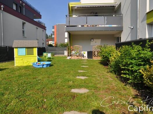 Appartement à vendre 270 000 € 3 pièces 2 chambres 65 m² RDC Blotzheim 68730