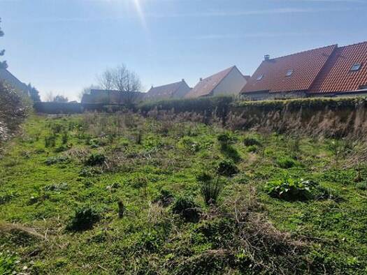 Terrain constructible viabilisé à vendre 168 000 € 607 m² de terrain Wissant 62179