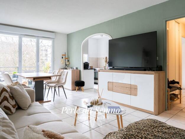 Appartement à vendre 229 000 € 2 pièces 1 chambre 48 m² Étage 2/4 Annecy 74600