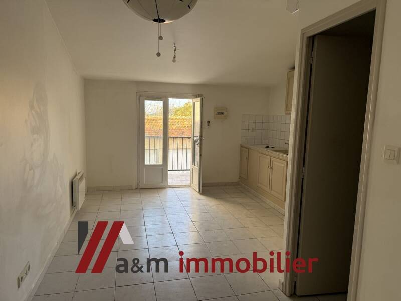 Maison à louer, 20m², GIGNAC LA NERTHE