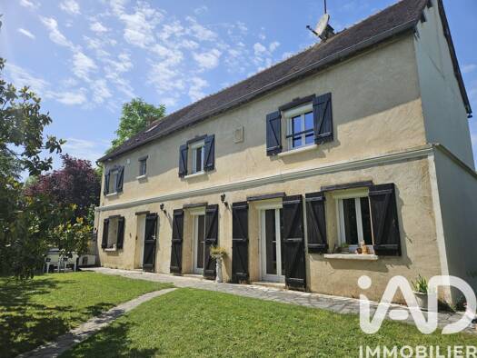 Maison à vendre 255 000 € 6 pièces 4 chambres 155 m² 962 m² de terrain Saint-Germain-sur-Avre 27320