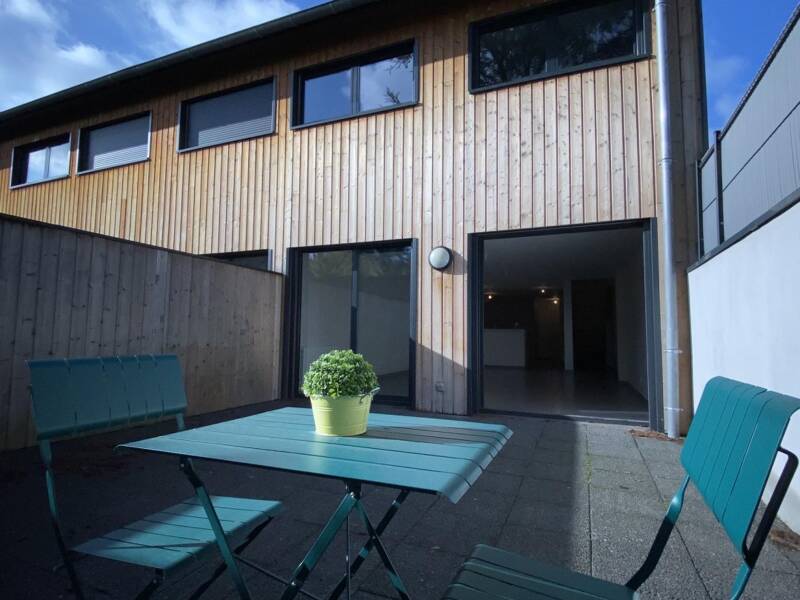 Maison à louer, 120m², LA TOUR DE SALVAGNY