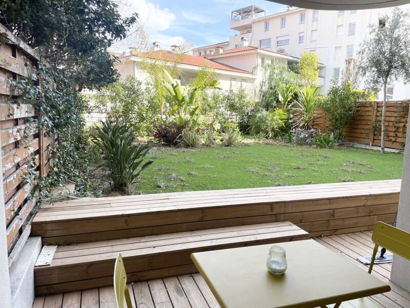 Maison à louer, 35m², MARSEILLE 8E