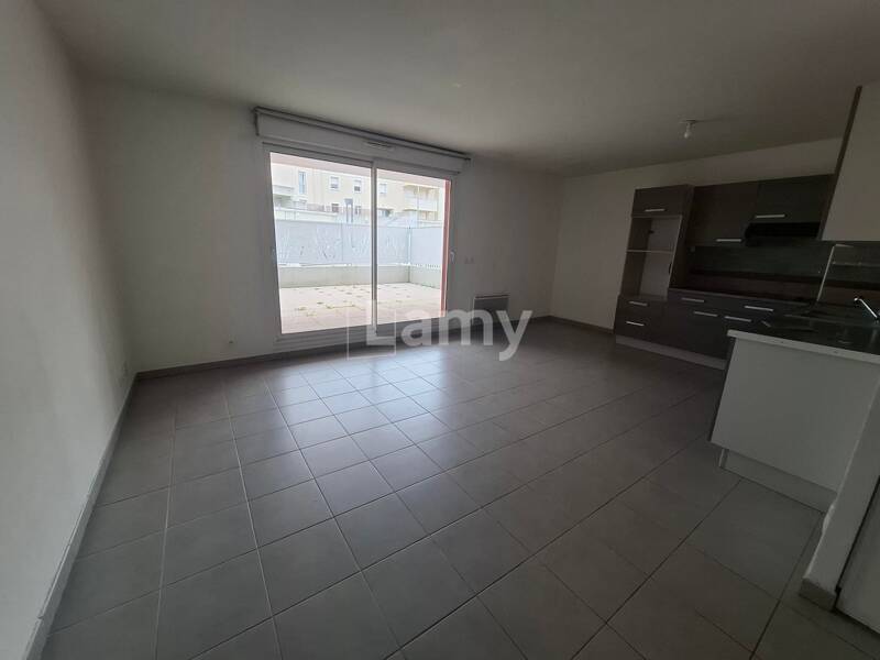 Maison à louer, 59m², LE ROVE