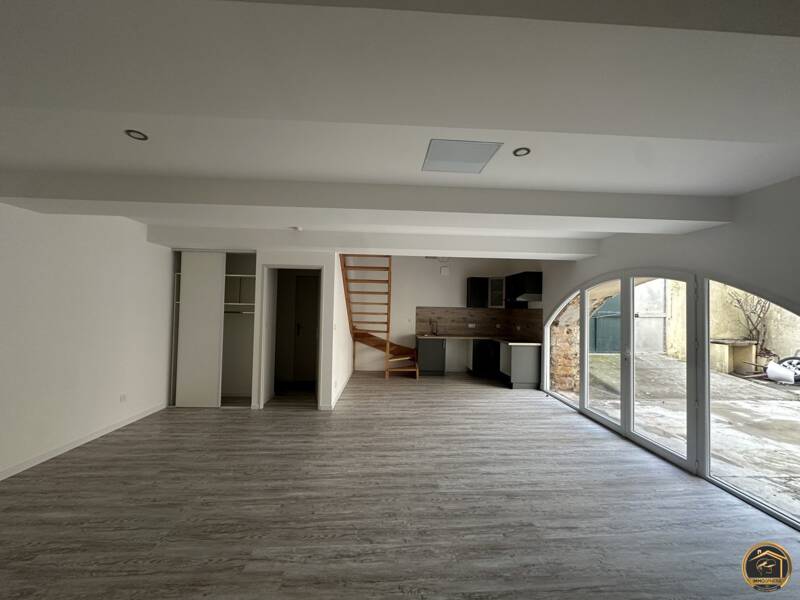 Maison à louer, 78m², LEZIGNAN CORBIERES