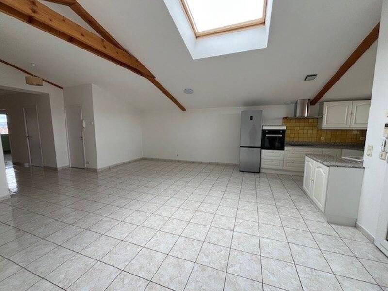 Maison à louer, 83m², FEURS