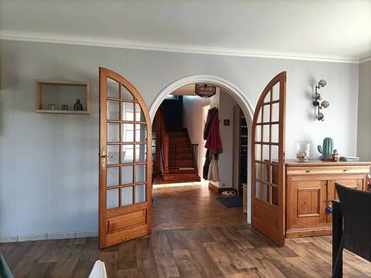 Maison de ville à vendre 367 500 € 5 pièces 3 chambres 134,3 m² 671 m² de terrain Lanvallay 22100