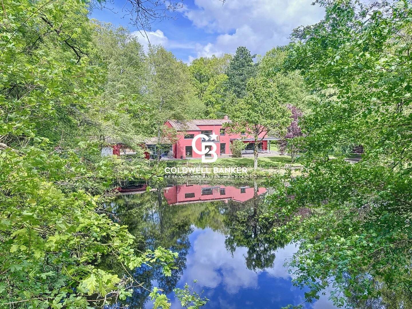 Maison à vendre, 501m², LA ROCHE SUR YON