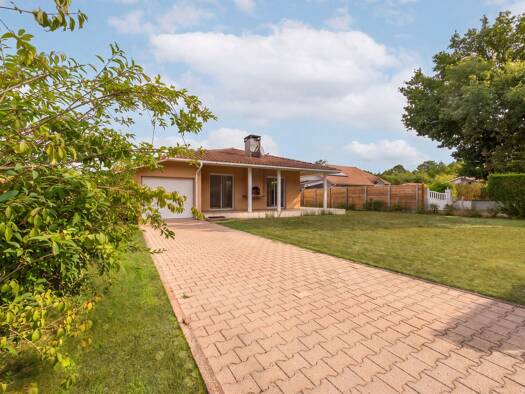Maison de plain-pied à vendre 439 000 € 4 pièces 3 chambres 99 m² 813 m² de terrain Le Teich 33470