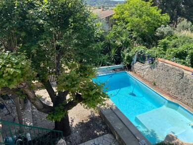 Maison à vendre 530 000 € 7 pièces 5 chambres 216 m² 465 m² de terrain Villeveyrac 34560