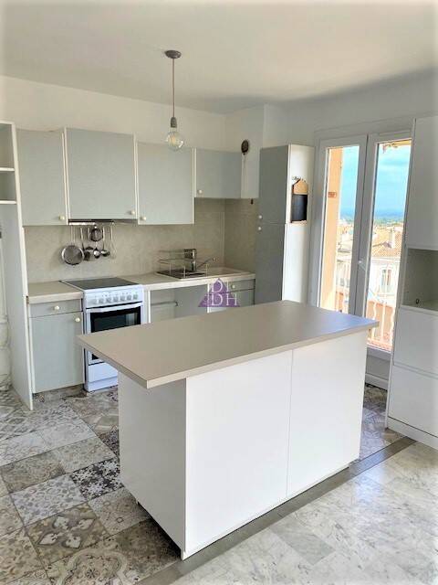 Maison à louer, 66m², HYERES