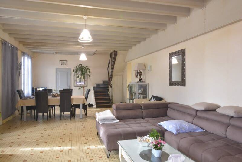 Maison à vendre, 130m², LES EGLISOTTES ET CHALAURES