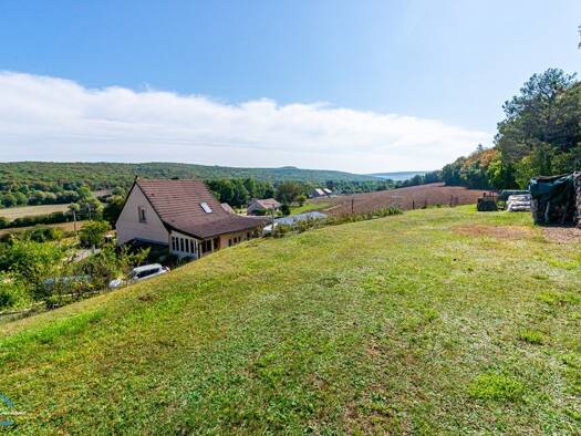 Maison en viager occupé Bouquet 59 400 € 7 pièces 4 chambres 155 m² 1 900 m² de terrain Tarsul 21120