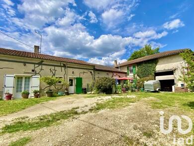 Maison à vendre 200 000 € 8 pièces 7 chambres 154 m² 4 440 m² de terrain Mézin 47170