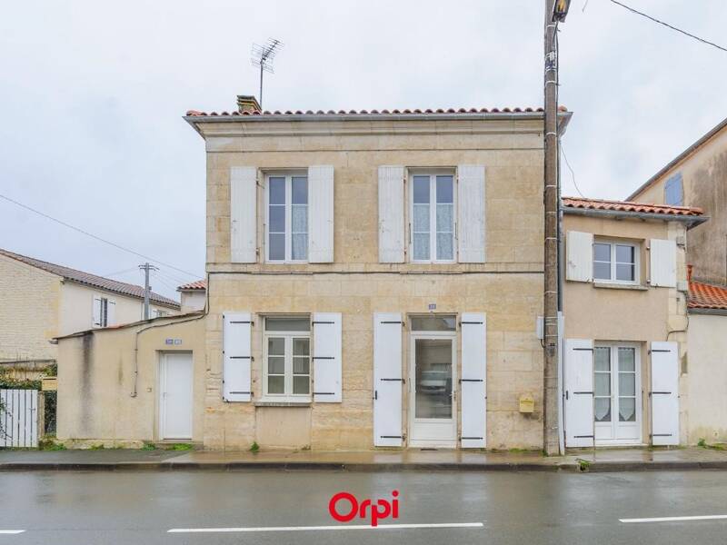 Maison à vendre, 88m², SURGERES