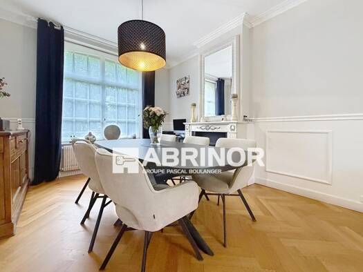 Maison à vendre 325 000 € 6 pièces 5 chambres 122 m² Hommelet Roubaix 59100