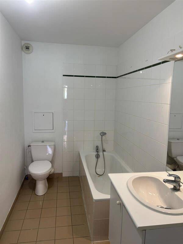 Maison à louer, 61m², OYONNAX