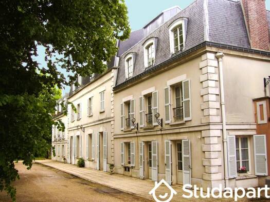 Colocation à louer 600 € 1 pièce 20 chambres 28 m² disponible dès maintenant Vauhallan 91430