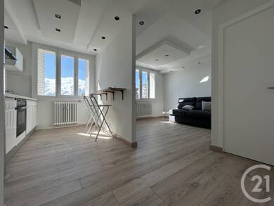 Appartement à louer 950 € 1 pièce 27,3 m² 1er étage Annemasse 74100