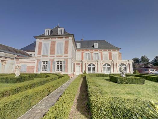 Appartement à louer 760 € 3 pièces 2 chambres 80 m² RDC Abbeville 80100