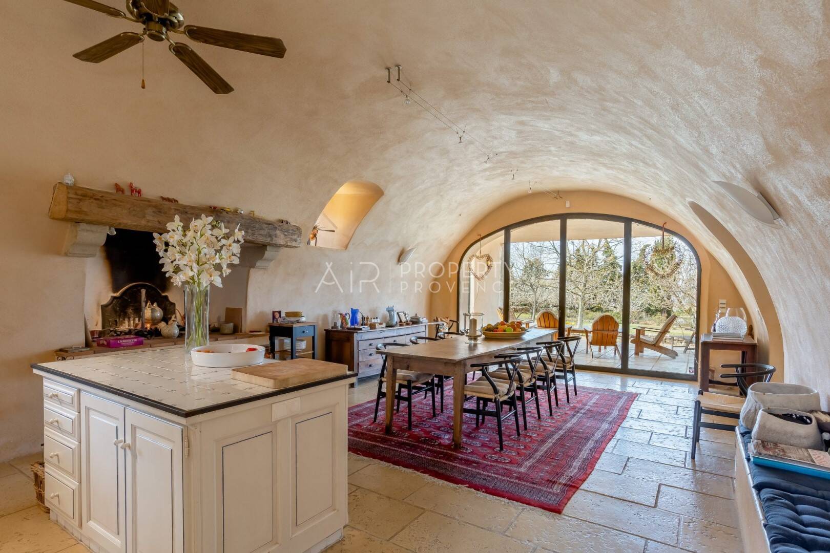 Maison à vendre, 358m², BONNIEUX