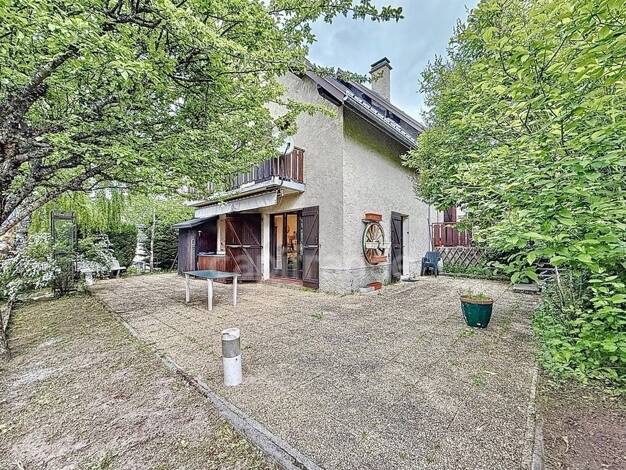 Maison à vendre 440 000 € 5 pièces 4 chambres 135 m² 633 m² de terrain Villard-de-Lans 38250