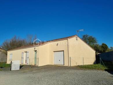 Pavillon à vendre 132 000 € 4 pièces 3 chambres 78 m² Saint-Vincent-la-Châtre 79500
