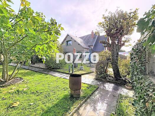 Maison à vendre 250 000 € 6 pièces 3 chambres 113 m² 450 m² de terrain Yquelon 50400