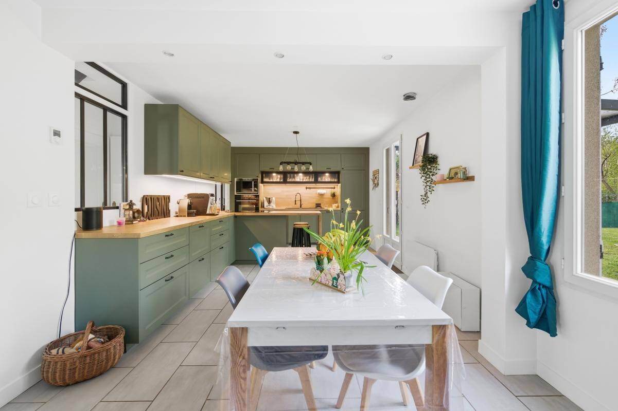 Maison à vendre, 157m², SAINT GERMAIN SUR MORIN