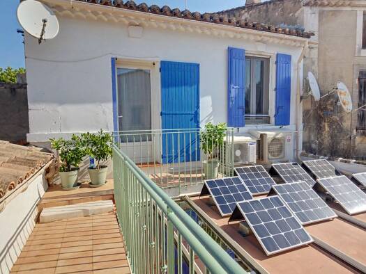 Immeuble à vendre 475 000 € 240 m² Mouriès 13890