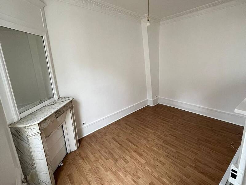 Maison à louer, 23m², PARIS 18E