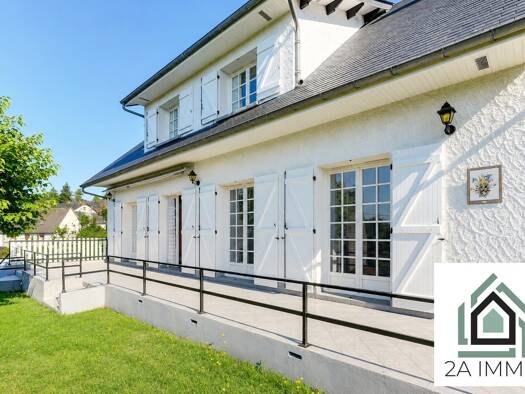 Maison de plain-pied à vendre 229 000 € 6 pièces 4 chambres 176 m² 655 m² de terrain Mazaye 63230
