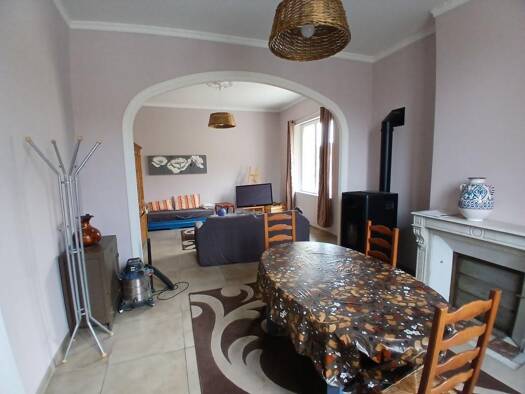 Appartement à louer 1 295 € 6 pièces 5 chambres 160 m² RDC/1 Coudun 60150