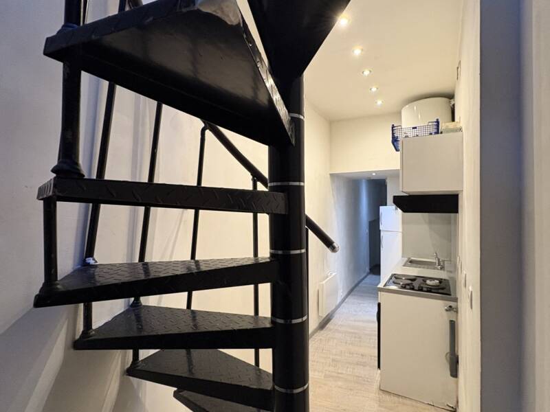 Maison à louer, 25m², MARSEILLE 11E