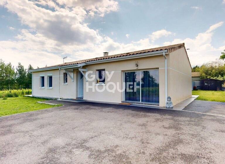 Maison à vendre 279 900 € 6 pièces 4<br/>chambres 118 m²<br/>superficie 892 m²<br/>terrain Illats 33720