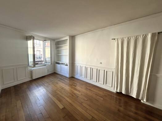 Appartement à louer 1 190 € 2 pièces 1 chambre 45 m² Étage 1/3 St Germain en Laye 78100