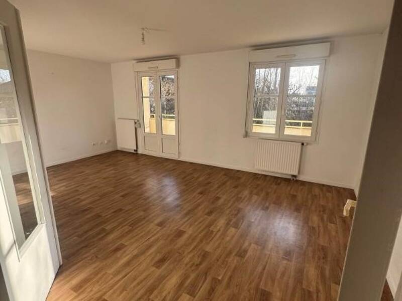 Maison à louer, 79m², SAINT JULIEN LES VILLAS