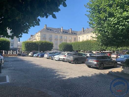 Appartement à vendre 321 000 € 3 pièces 2 chambres 109,46 m² Étage 3/4 Tours 37000