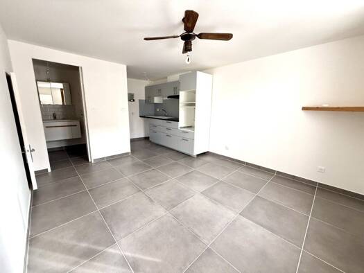 Appartement à vendre 110 000 € 1 pièce 25 m² RDC Montferrier-sur-Lez 34980