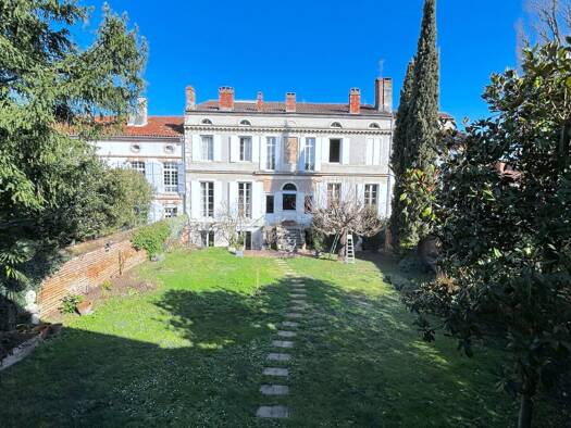 Hôtel particulier à vendre 1 650 000 € 19 pièces 10 chambres 758 m² 933 m² de terrain École Sembel (2) Agen 47000
