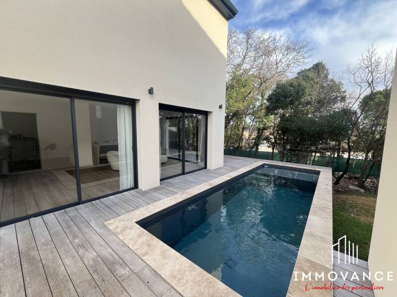 Maison à louer, 104m², SAINT MATHIEU DE TREVIERS