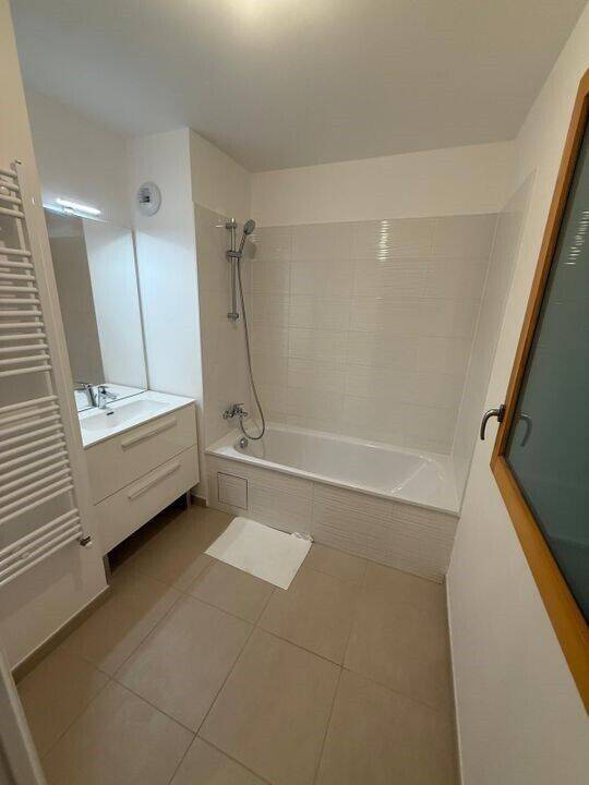Maison à louer, 42m², NOISY LE GRAND