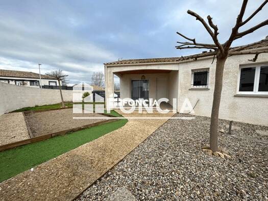 Maison de plain-pied à louer 1 190 € 4 pièces 3 chambres 90 m² Colombiers 34440