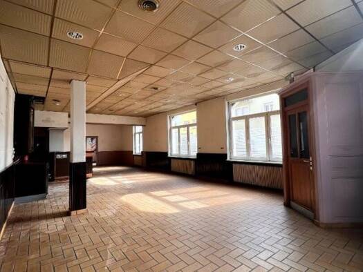 Local commercial à louer 950 € Écrivain-Schilick Ouest Schiltigheim 67300