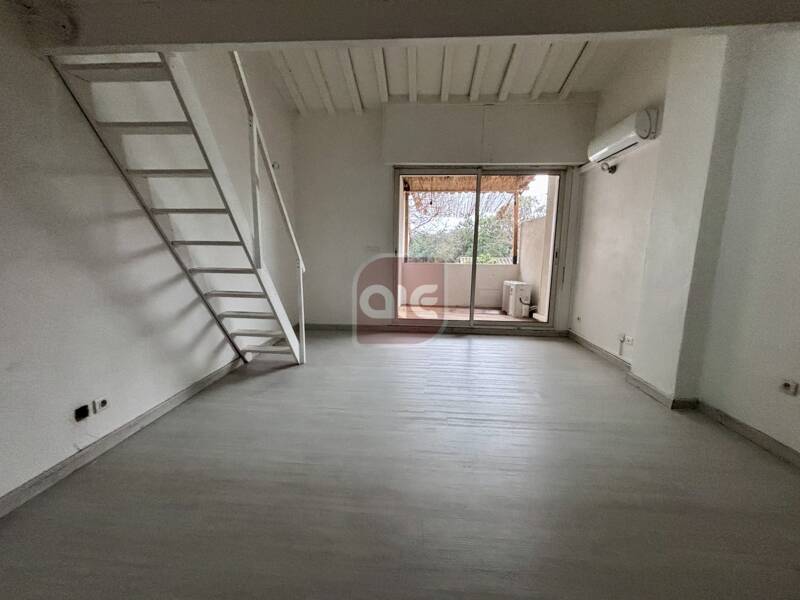 Maison à vendre, 32m², SAINT GELY DU FESC