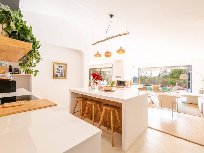 Maison à vendre, 150m², ROQUEFORT LES PINS