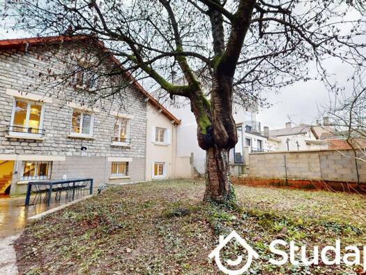 Colocation à louer 840 € 1 pièce 2 chambres 10 m² RDC Jardin Parisien Clamart 92140