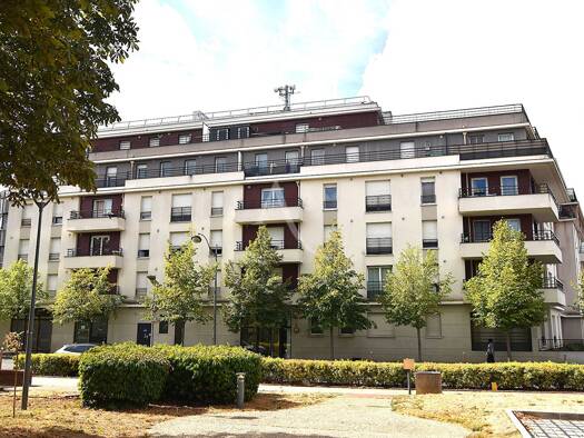 Appartement à vendre 179 500 € 3 pièces 2 chambres 58,94 m² Étage 4/5 Quincy-sous-Sénart 91480